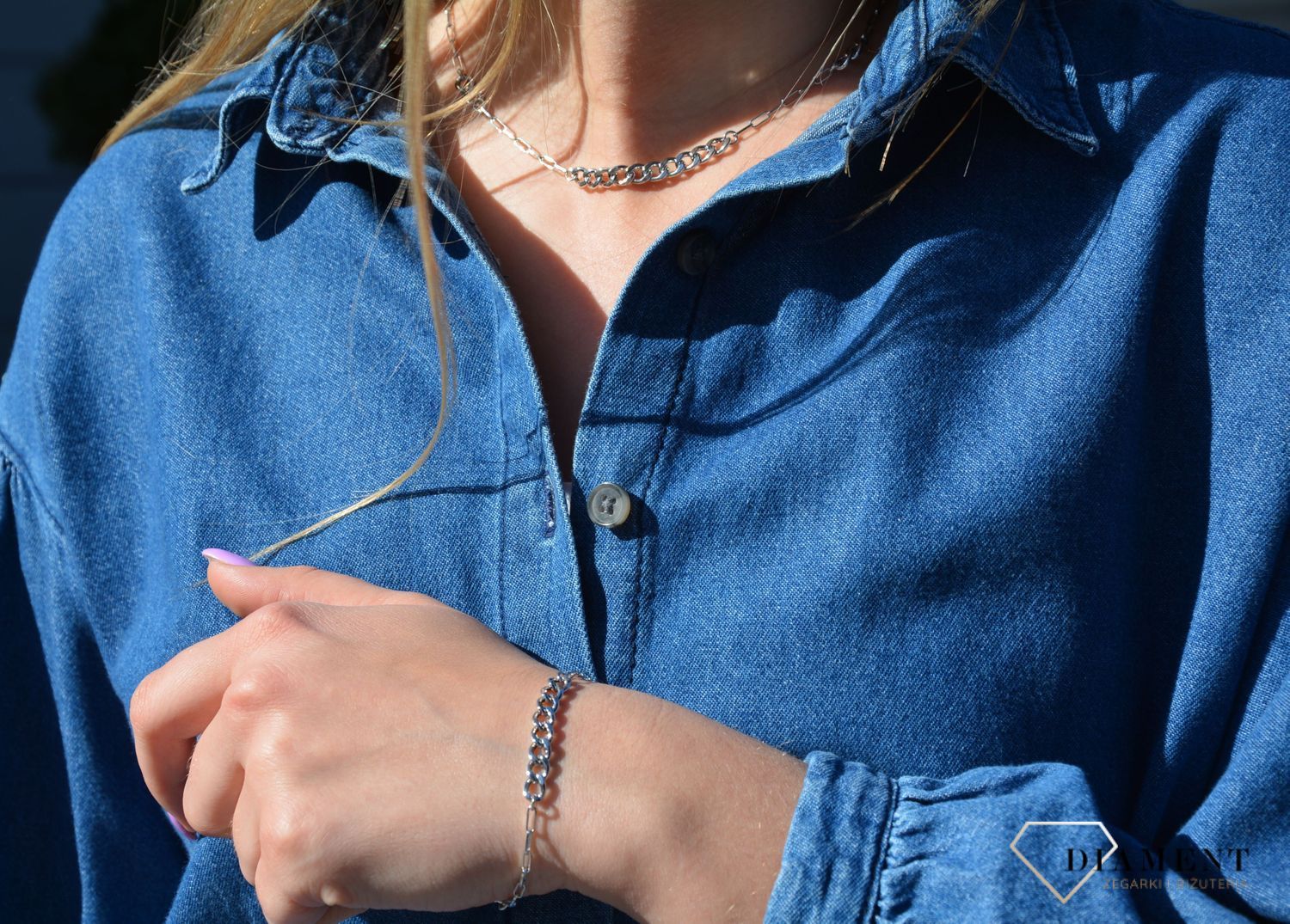 Bransoletka srebrna damska pancerka nowoczesna B RM 24199s . Bransoletka ozdobiona prostym łańcuszkiem typu pancerka. Wyjątkowy splot srebrnej bransoletki.1.jpg